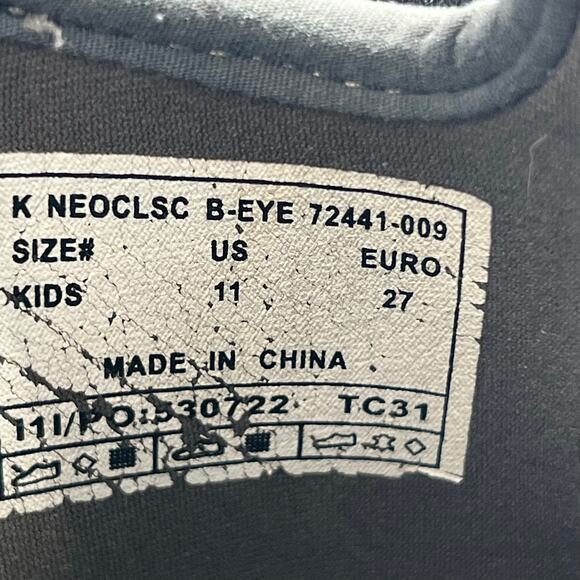 Bogs Boots Kids Youth 11 Neo Classic B Eye Dots Winter Snow Black Teal - Picture 9 of 9